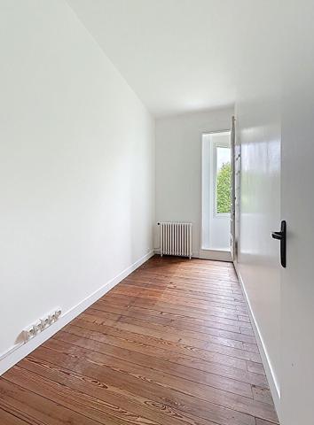 RARE Maison en pierre de 107m2 habitable sur parcelle de 500m2 , Artigues pres bordeaux RARE Maison en pierre de 107m2 habitable sur parcelle de 500m2 , Artigues pres bordeaux