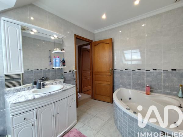 Maison à vendre 7 pièces 167 m² Chaingy