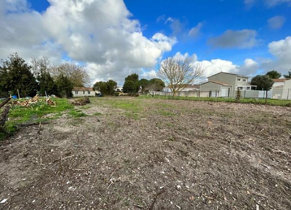 Terrain à vendre    La Tremblade