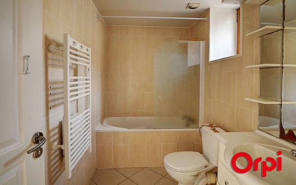 Appartement à vendre    3 pièces •  La Tour-du-Pin