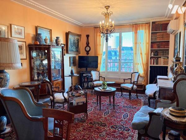 TROIS PIECES de 90,15 m² - VUE DEGAGEE - BALCON