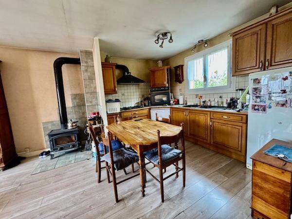 Maison 8 pièces - 130 m² Exclusivité efficity