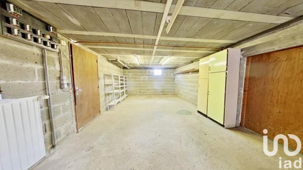 Maison à vendre 4 pièces 90 m² Dangé-Saint-Romain