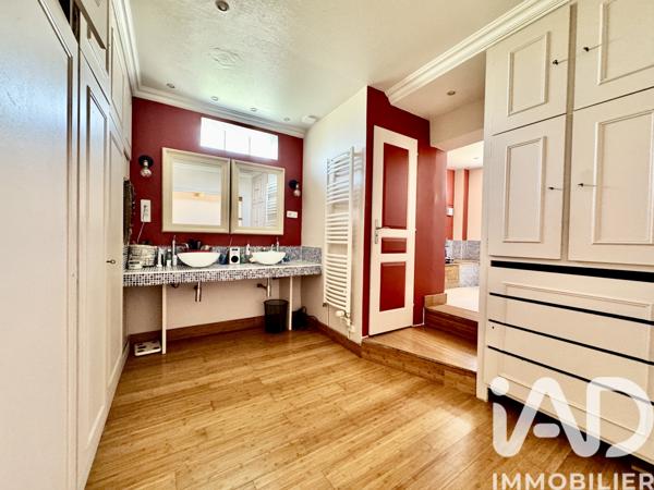Maison à vendre 9 pièces 201 m² Nanterre