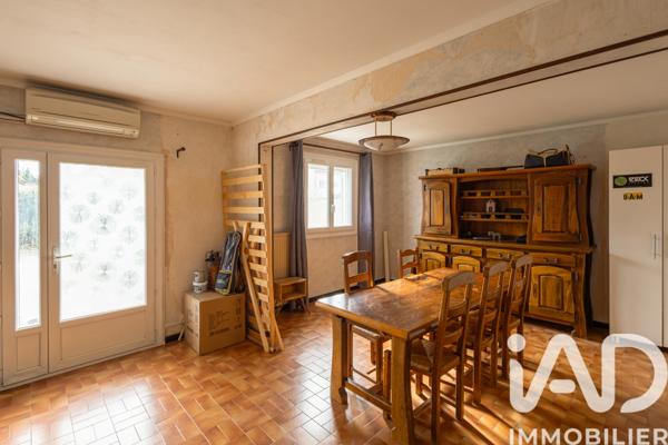 Maison à vendre 5 pièces 163,43 m² Arles