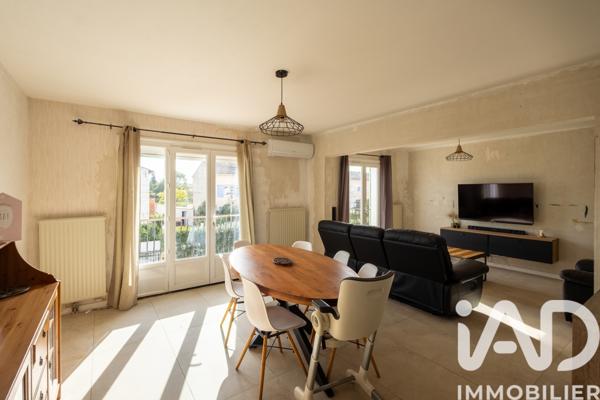 Maison à vendre 5 pièces 163,43 m² Arles