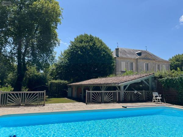 Maison de maître à vendre à Mérignac en Gironde (33700), ref : 33145//1869