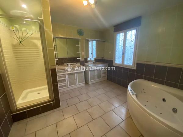 Vente Maison 4 pièces 107 m2 à Migron