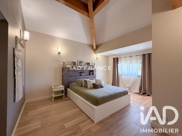 Maison à vendre 4 pièces 160 m² Marignane