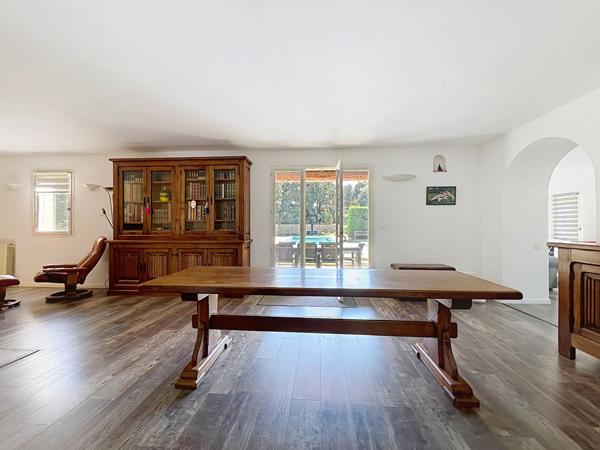 Villa de plein pied dans un cadre exceptionnel