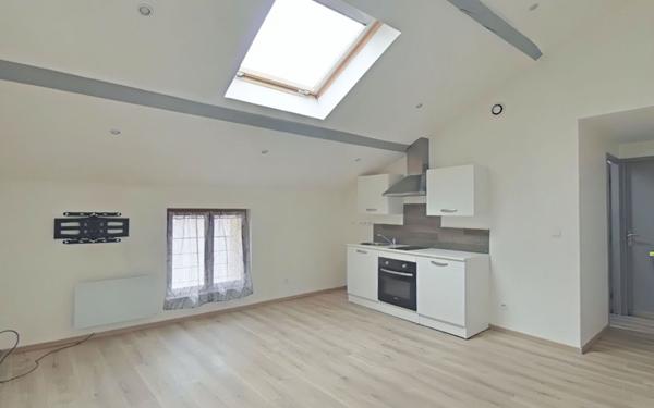 Appartement à vendre    2 pièces • 34,74 m2 Romans-sur-Isère