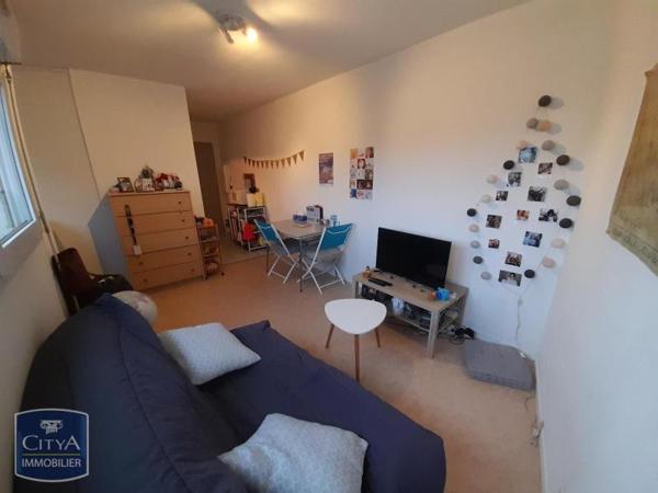 Appartement à louer 1 pièce 21.04m²