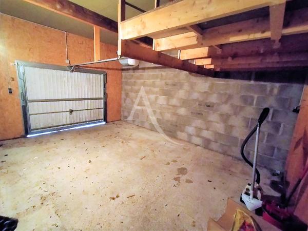 Maison contemporaine de 120 m² avec garage et beau terrain