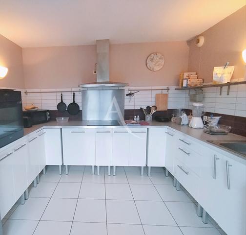 Maison contemporaine de 120 m² avec garage et beau terrain