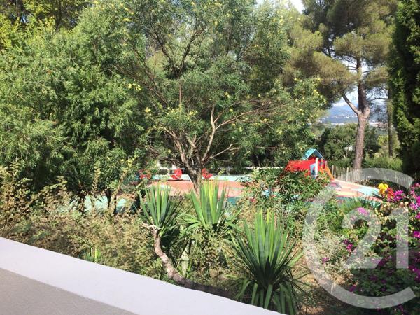 Appartement F2 à vendre  2 pièces - 29,81 m2 LE PRADET - 83