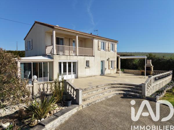 Maison à vendre 6 pièces 151 m² Rouillac