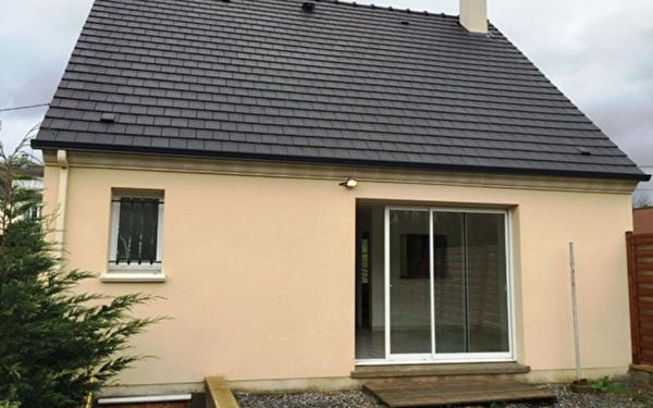 Maison à louer    4 pièces •  Chevincourt