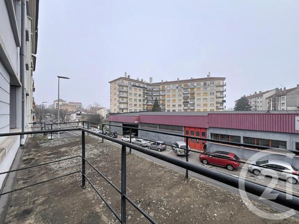 Appartement F5 à vendre  5 pièces - 94,32 m2 VANDOEUVRE LES NANCY - 54