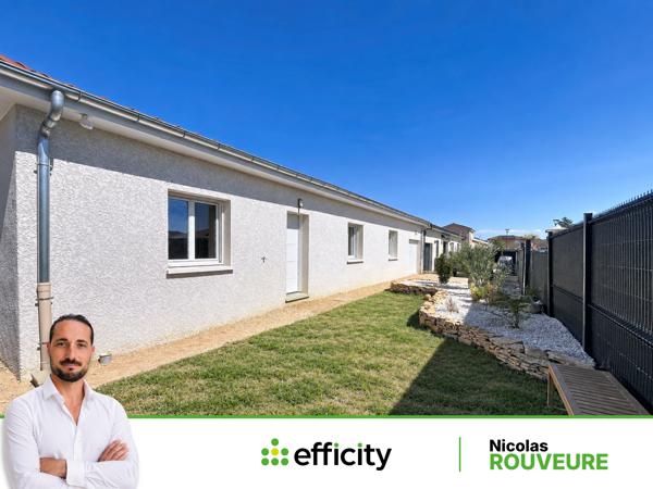 Maison
         5 pièces
        - 95 m² 359 000 € *
