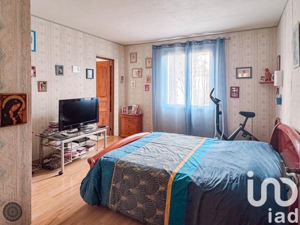 Maison à vendre 6 pièces 185 m² Saint-Estève