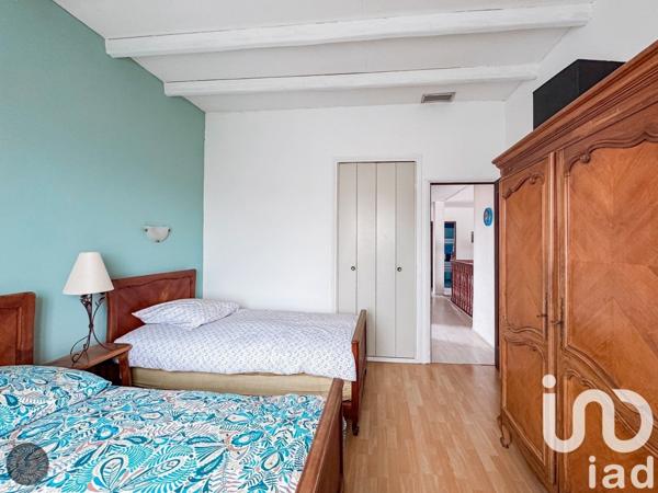 Maison à vendre 6 pièces 185 m² Saint-Estève