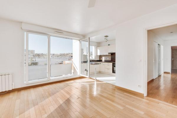 Appartement T4 dernier étage avec 2 parkings