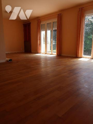 Maison à Vendre à Cesson-Sévigné (35510) en Ille-et-Vilaine (35)

Cette maison dispose d'une ...