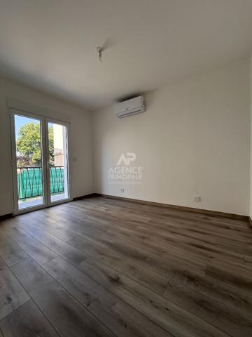 Maison Poissy 5 pièce(s) 98.30 m2 Loyer 1 900 €/mois **  - Référence  9249