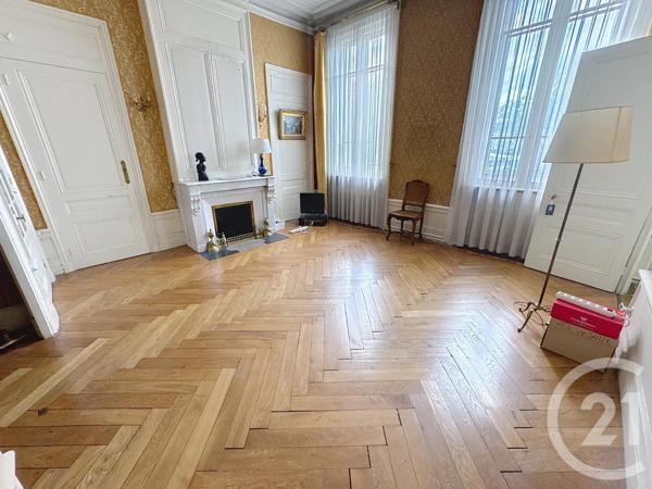 Appartement F6 à vendre  7 pièces - 184,35 m2 LYON - 69007
