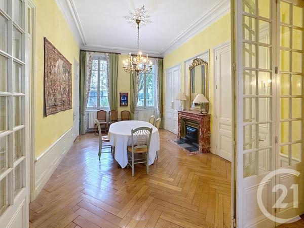 Appartement F6 à vendre  7 pièces - 184,35 m2 LYON - 69007
