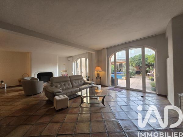 Maison à vendre 8 pièces 222 m² Pertuis