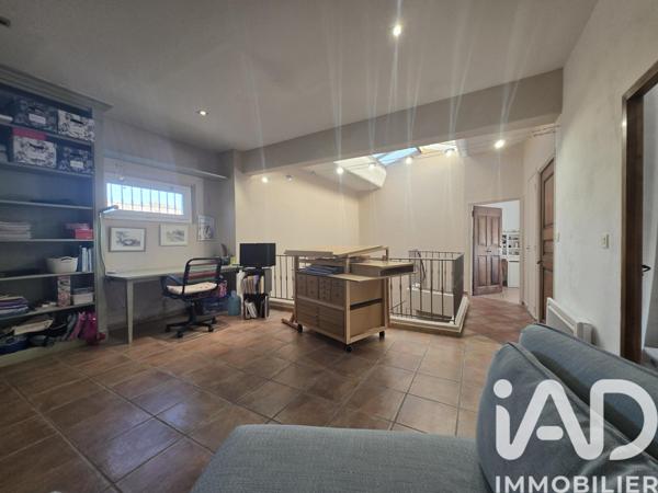 Maison à vendre 8 pièces 222 m² Pertuis