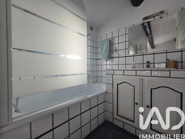 Maison à vendre 8 pièces 222 m² Pertuis