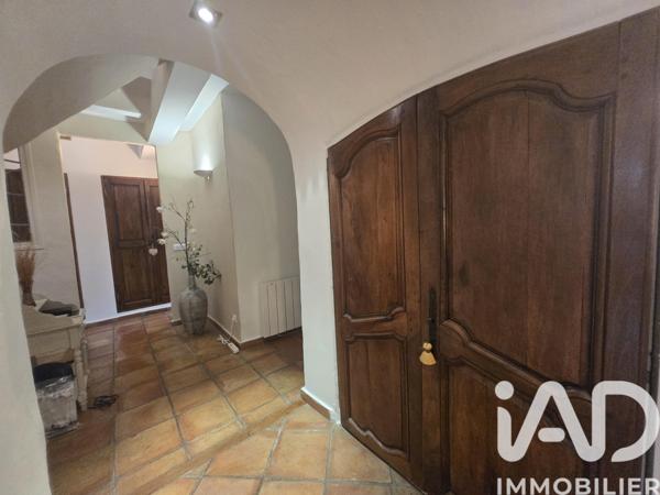 Maison à vendre 8 pièces 222 m² Pertuis