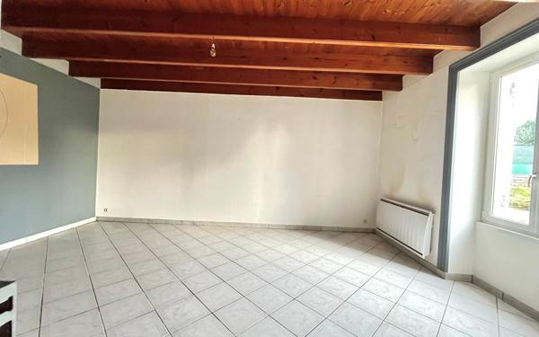 Maison à vendre    5 pièces •  Annepont