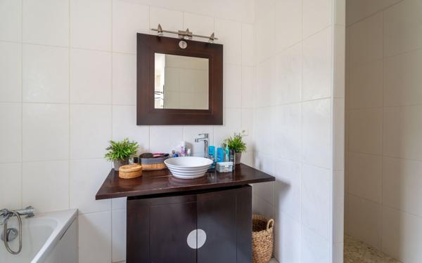 Maison à vendre    5 pièces •  Biscarrosse