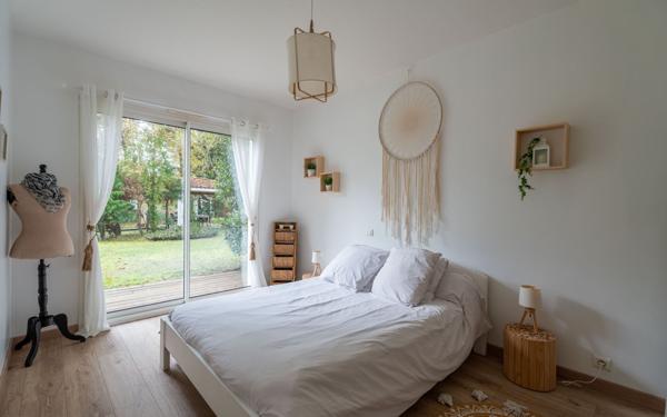 Maison à vendre    5 pièces •  Biscarrosse