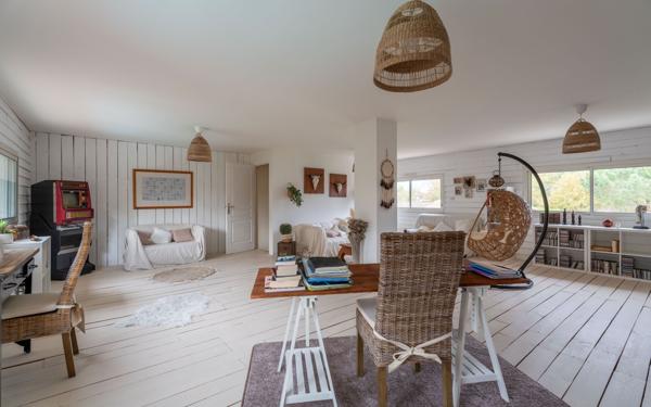 Maison à vendre    5 pièces •  Biscarrosse