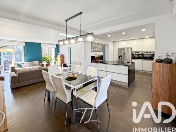 Maison à vendre 6 pièces 158 m² Gournay-sur-Marne