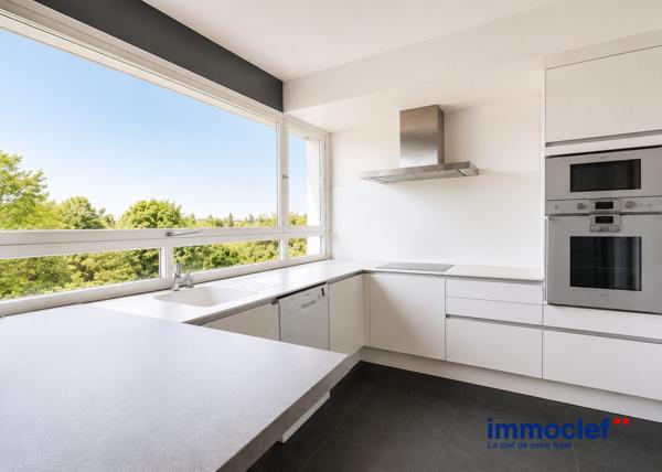 Vente Appartement 104m 2 - 3 chambre(s) - Marcq-en-Baroeul, • Réf. VA1996