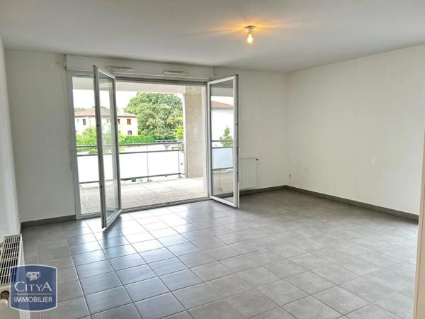 Appartement à louer 3 pièces 60m²