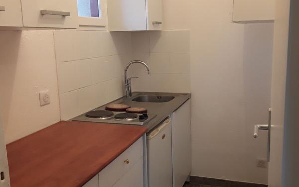 Appartement à louer    1 pièce •  Pont-l'Évêque