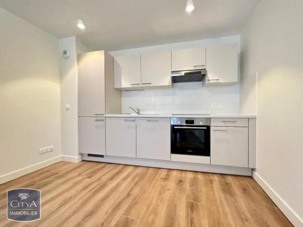 Appartement à louer 2 pièces 40.76m² Metz (57000)