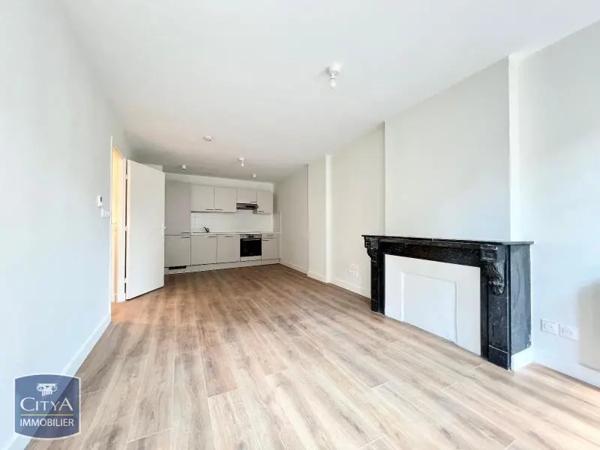 Appartement à louer 2 pièces 40.76m² Metz (57000)