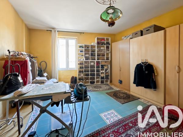 Immeuble à vendre 566 m² Milhaud