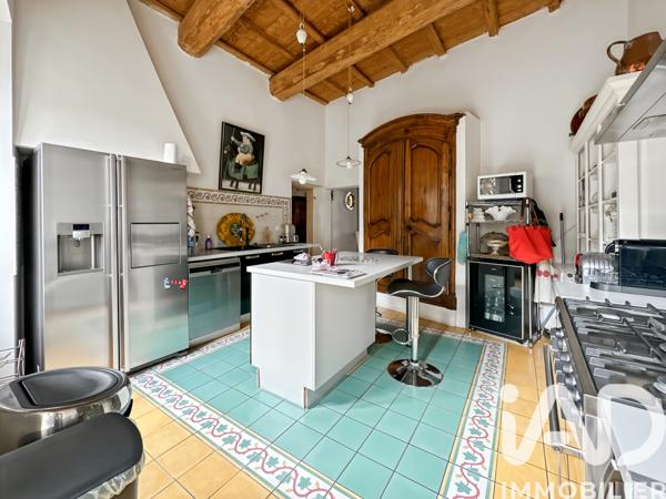 Immeuble à vendre 566 m² Milhaud