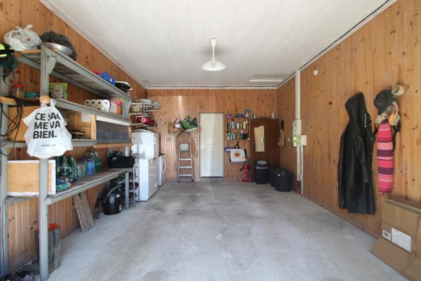 Maison à vendre 4 pièces 109m² proche de CASTELJALOUX (47) garages, terrain 9800m²