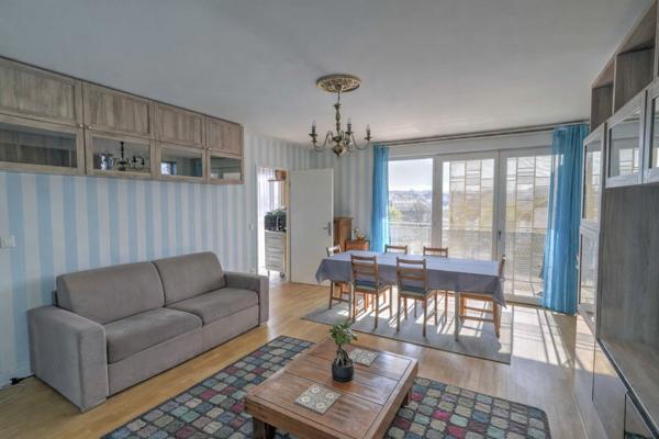 Charmant Appartement Familial 5P- 106m2 - Quartier Laboule Rond Point des Bergères à Nanterre