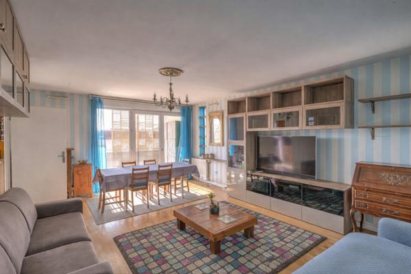 Charmant Appartement Familial 5P- 106m2 - Quartier Laboule Rond Point des Bergères à Nanterre