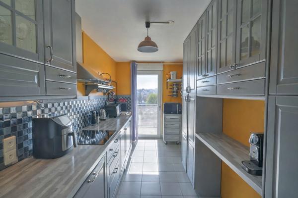 Charmant Appartement Familial 5P- 106m2 - Quartier Laboule Rond Point des Bergères à Nanterre